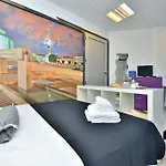 Che Room